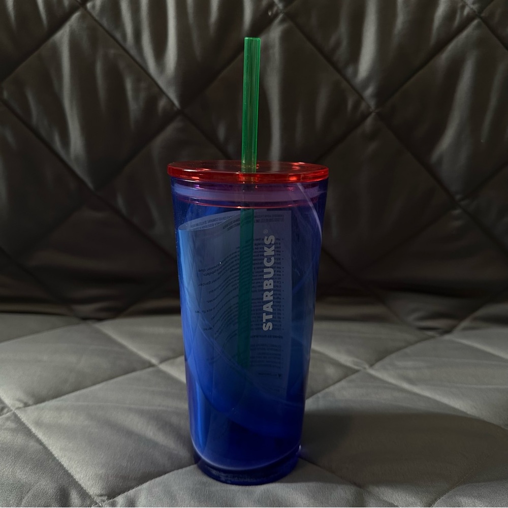 NWT Starbucks Glass Cup
